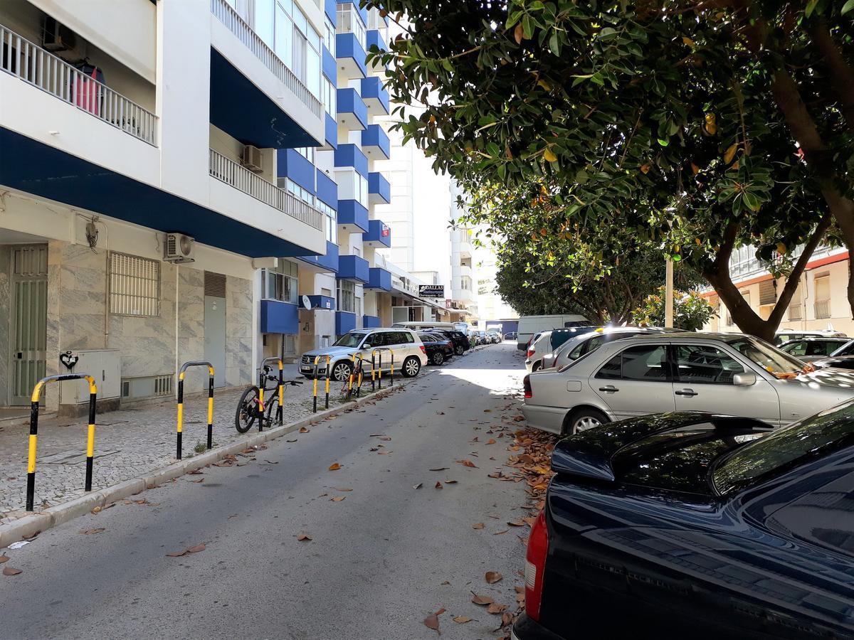 T2 Mira Praia 4- Familiar, 80Mt Praia, Wifi Quarteira Luaran gambar