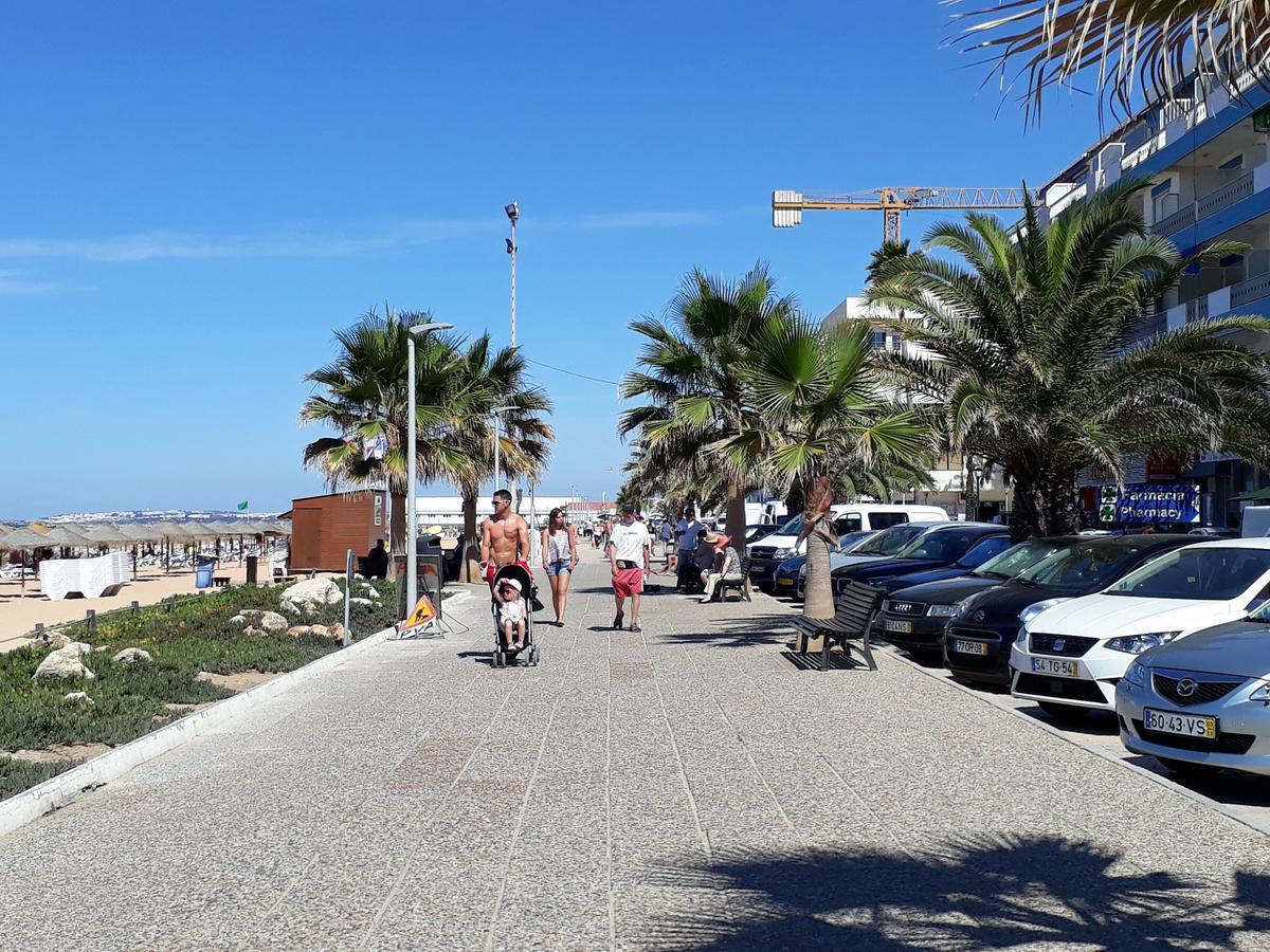 T2 Mira Praia 4- Familiar, 80Mt Praia, Wifi Quarteira Luaran gambar