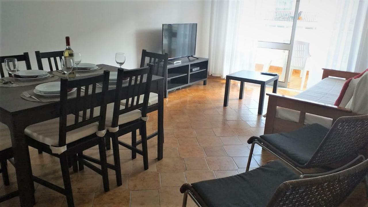 T2 Mira Praia 4- Familiar, 80Mt Praia, Wifi Quarteira Luaran gambar